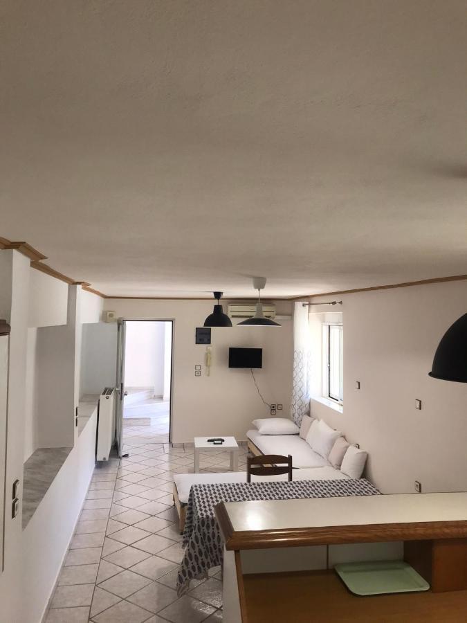 Ag Apartment Igoumenitsa Ngoại thất bức ảnh